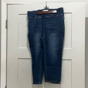 Risen pull on capris